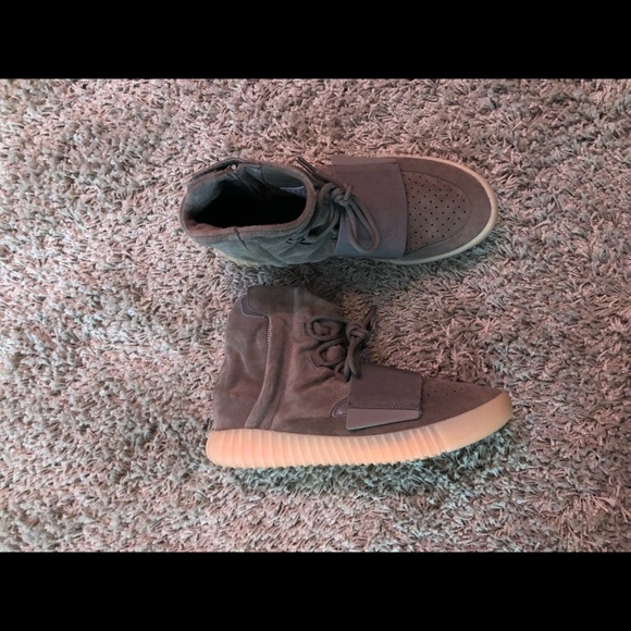 Yeezy Adidas 750 boost Chocolate - Picture 2 of 6